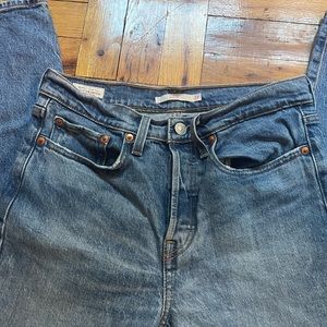 Levi’s Wedgie Jeans Size 27